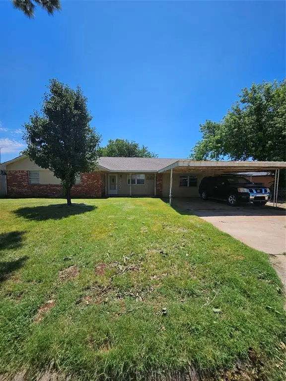 204 Elaine Avenue, Burns Flat, OK 73647 - Image #1