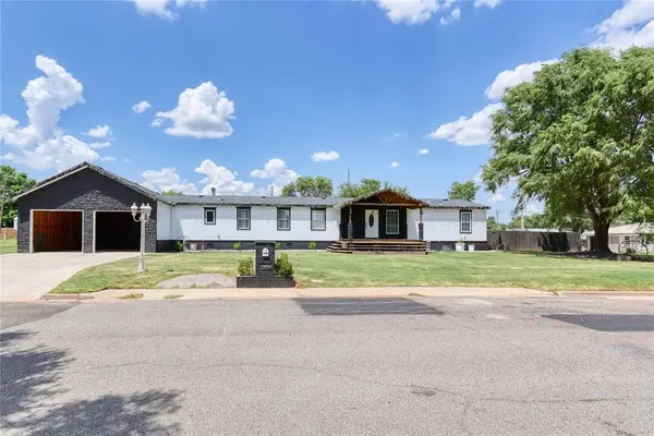 1317 W 8th Street, Elk City, OK 73644