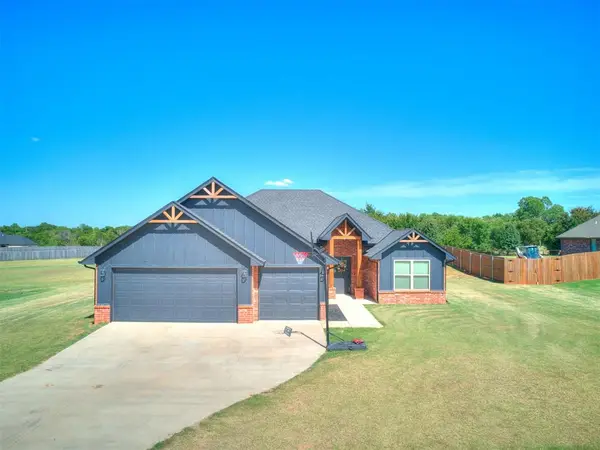 921 Red Rock Road, Blanchard, OK 73010