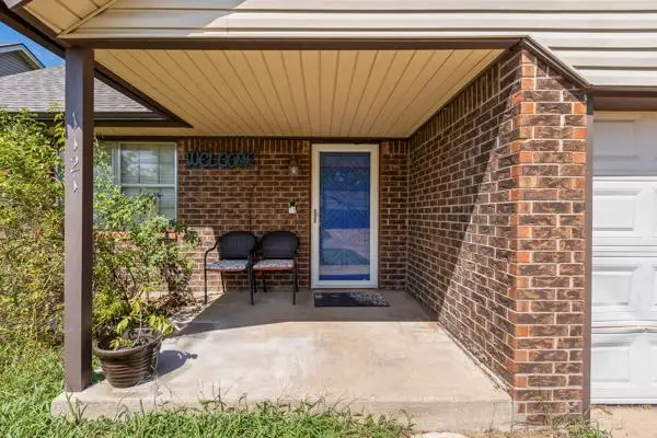 1121 Cavalier Street, Moore, OK 73160 - Image #2