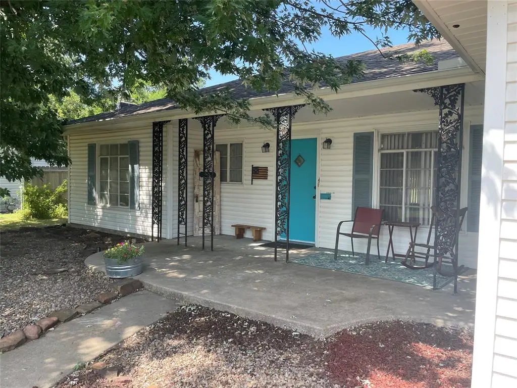 1816 N Bell Avenue, Shawnee, OK 74804 - Image #1