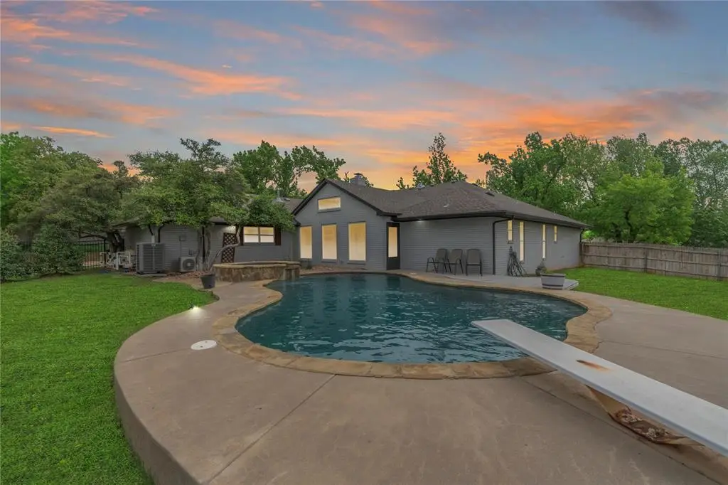 1213 Pine Oak Drive, Edmond, OK 73034 - Image #1