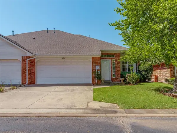 509 S Santa Fe Avenue #164, Edmond, OK 73003