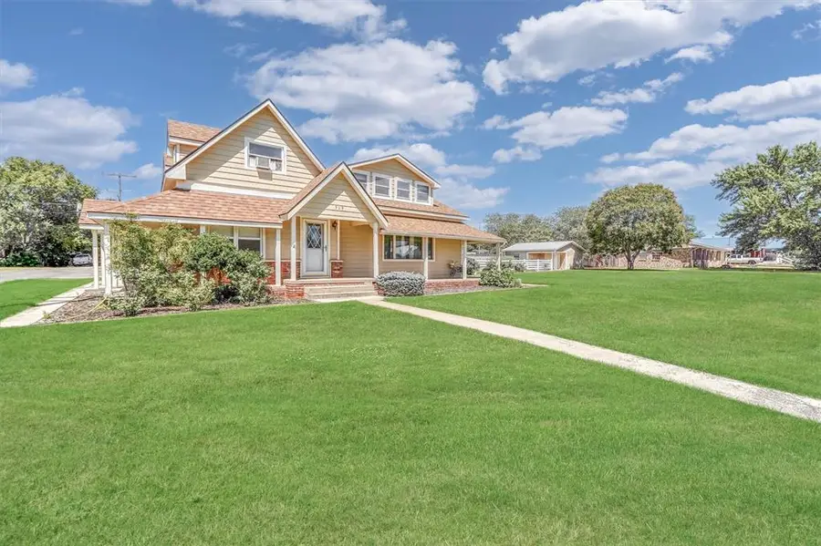 519 S Oak Avenue, Erick, OK 73645 - Image #2