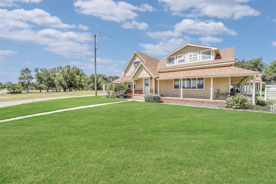 519 S Oak Avenue, Erick, OK 73645 - Image #3