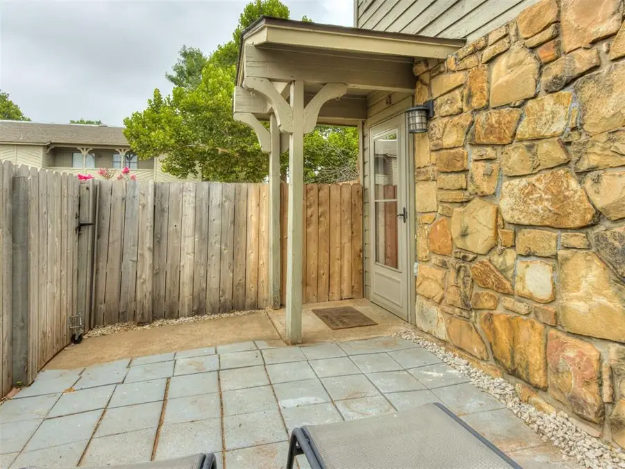 14331 N Pennsylvania Avenue #32G, Oklahoma City, OK 73134 - Image #2