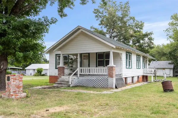 128 E 17th Street, Wewoka, OK 74884