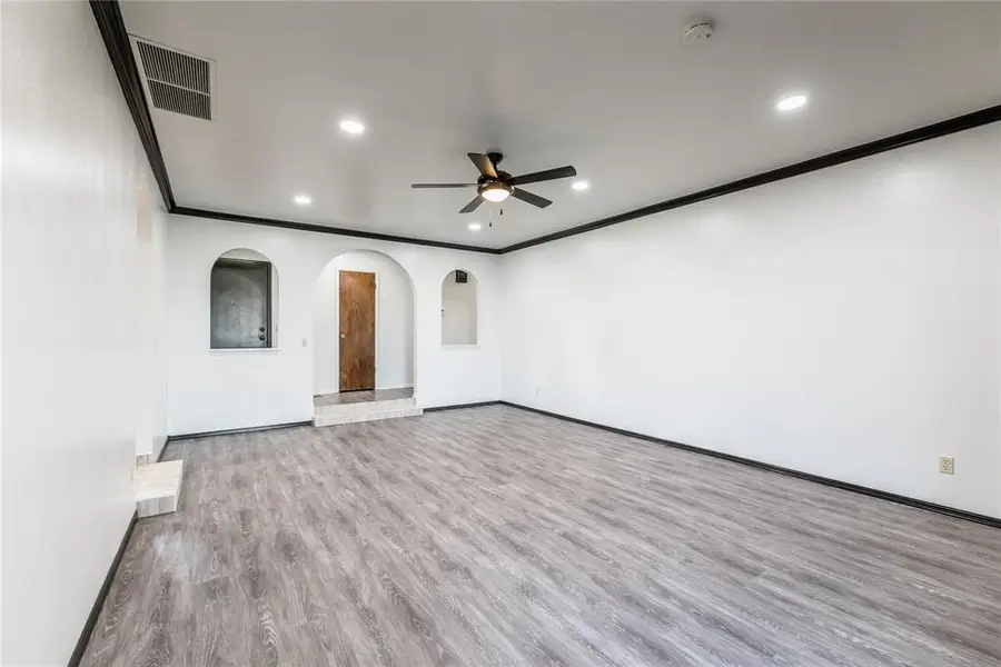 1700 E Ridgeway Street, Weatherford, OK 73096 - Image #3