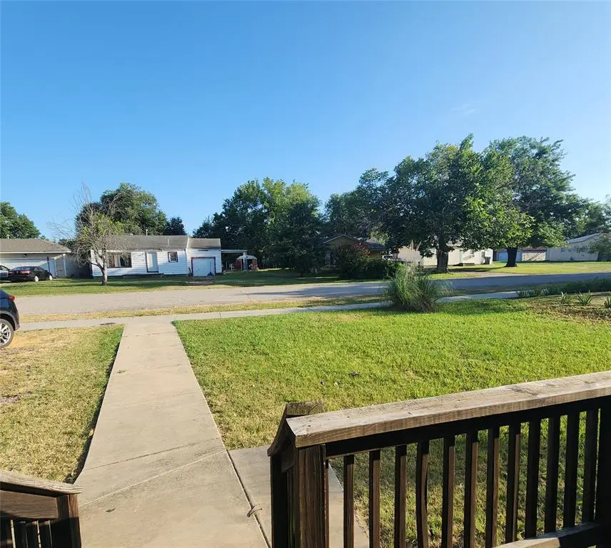 705 W Locust Street, Tecumseh, OK 74873 - Image #2