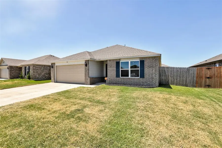 503 Fox Burrow Lane, Newcastle, OK 73065 - Image #3
