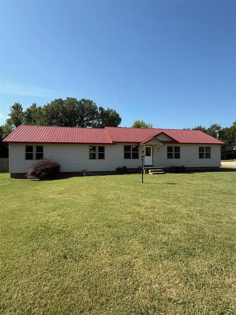 331 W Carl Hubbell Boulevard, Meeker, OK 74855 - Image #3