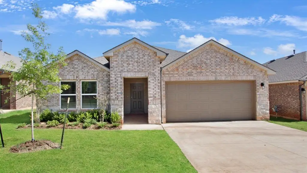 2612 Kathleens Crossing, Yukon, OK 73099 - Image #1