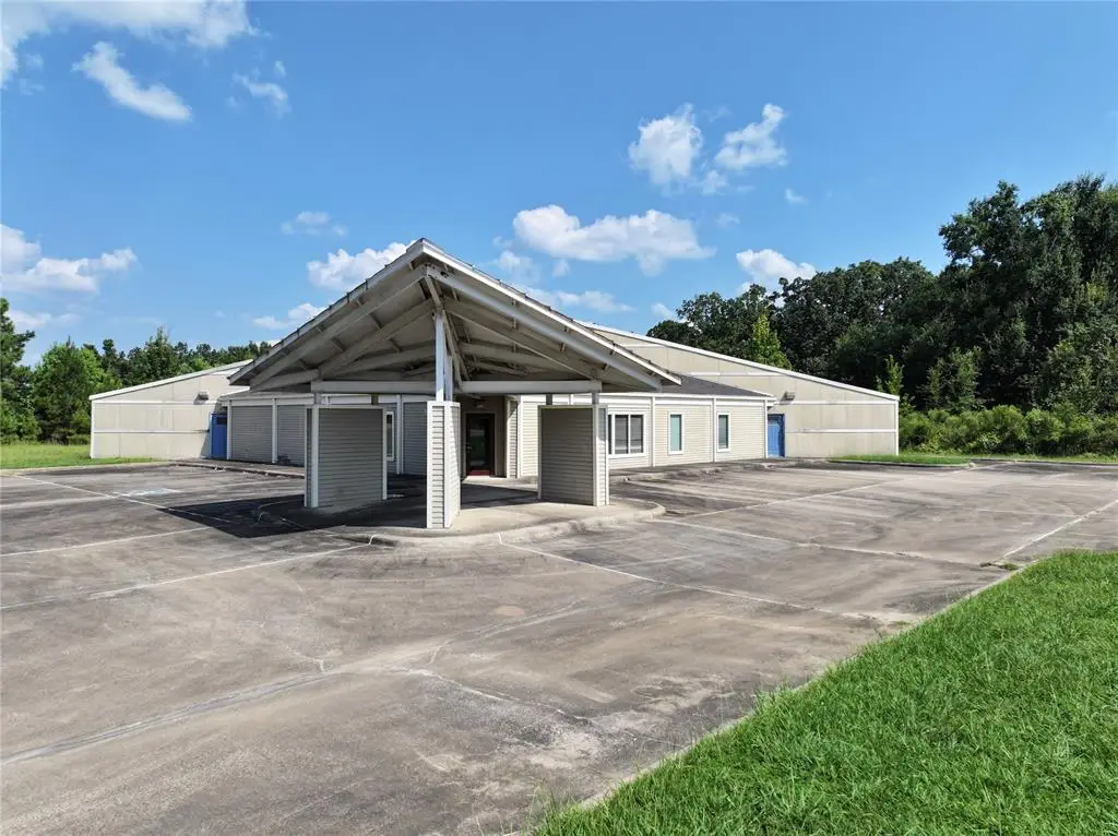 1506 E Lincoln Road, Idabel, OK 74745 - Image #1