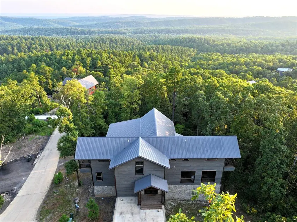 579 Moonshiner Springs Trail, Broken Bow, OK 74728 - Image #1