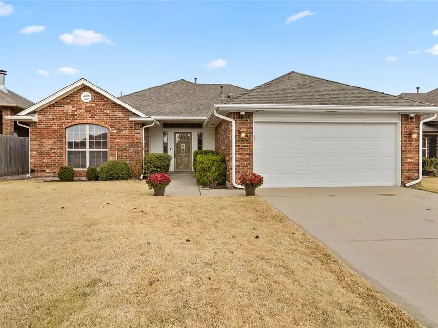 1745 SW 31st Terrace, Moore, OK 73160 - Image #2