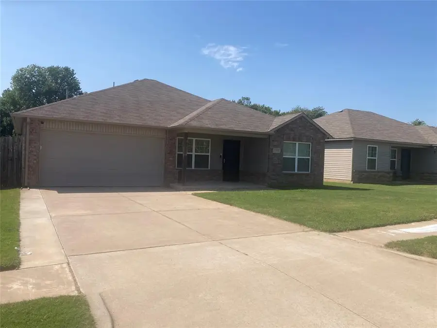 1004 Claystone Way, Noble, OK 73068 - Image #3