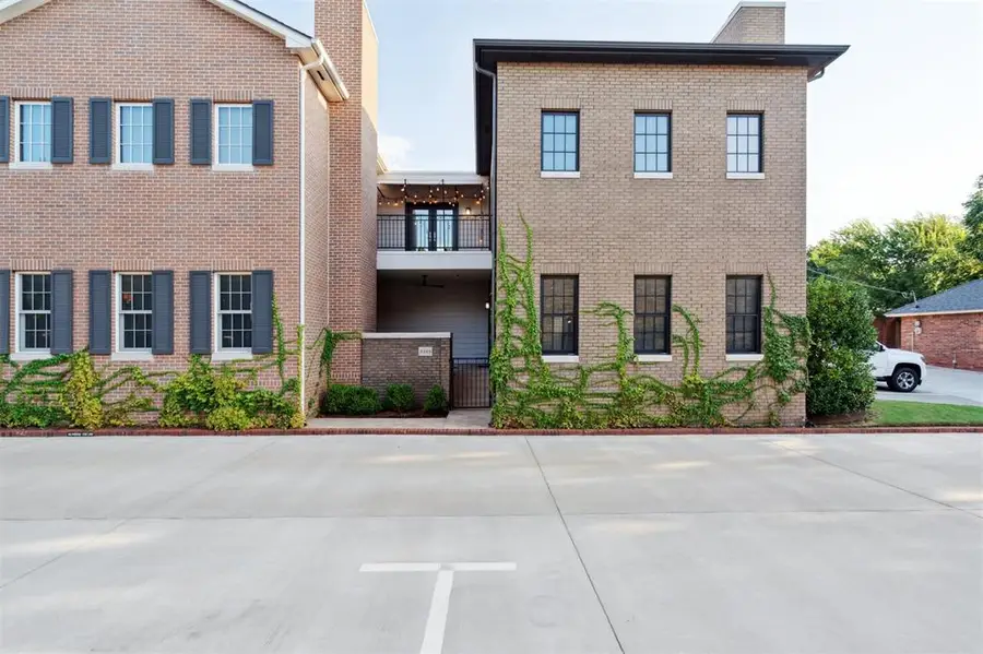 3105 Hickory Sign Post Road #34B, Oklahoma City, OK 73116 - Image #2