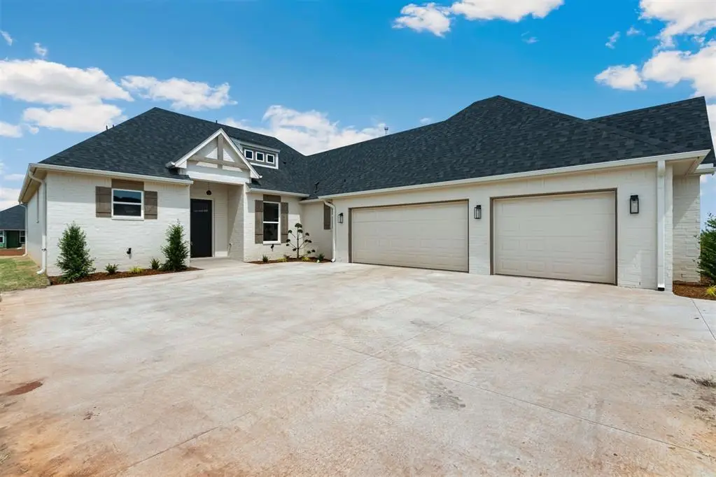 25312 Ethan Street, Cashion, OK 73016 - Image #1