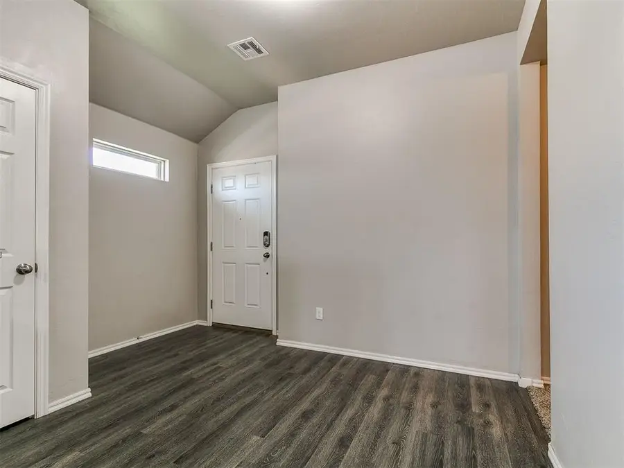 2701 Sugar Pine Drive, Yukon, OK 73099 - #3