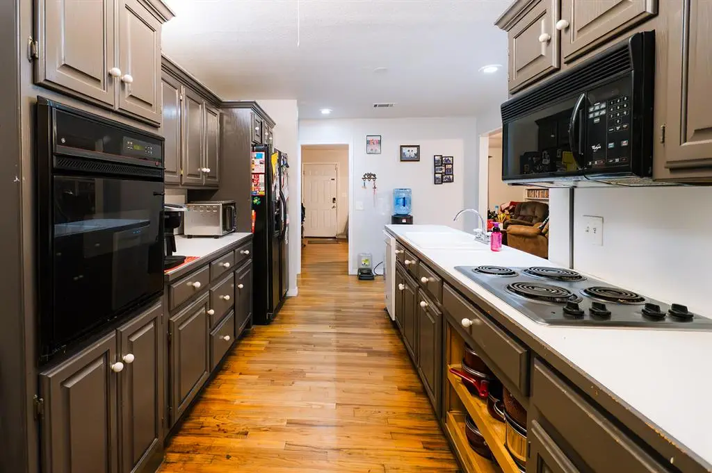 801 W Leslie Street, Pauls Valley, OK 73075 - Image #1