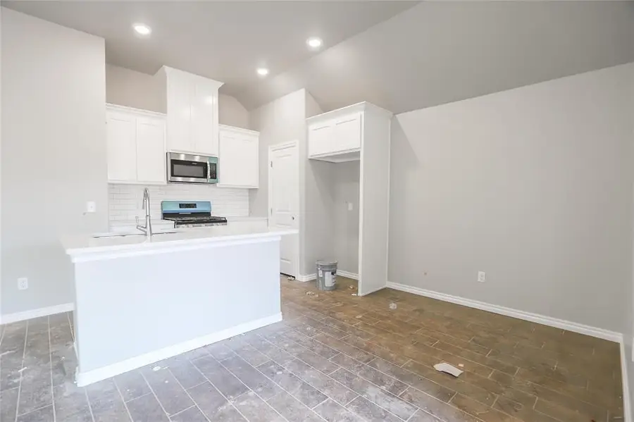 12321 SW 32nd Street, Yukon, OK 73099 - Image #3