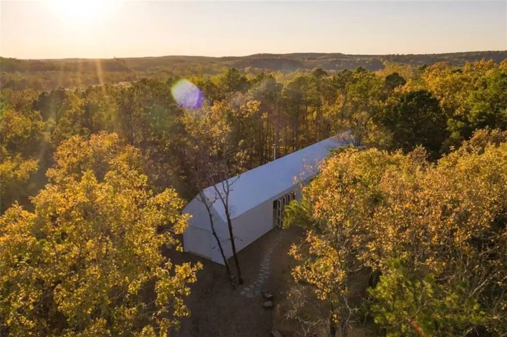 81 Annie Oak Trail, Broken Bow, OK 74728 - Image #1