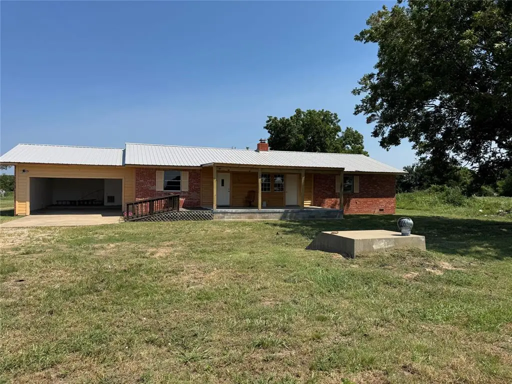 9136 Highway 9 Highway, Dustin, OK 74839 - Image #1