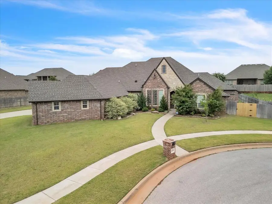 14708 Winoma Drive, Oklahoma City, OK 73142 - Image #2