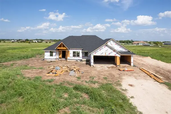 30115 Cashion Acres Road, Cashion, OK 73016