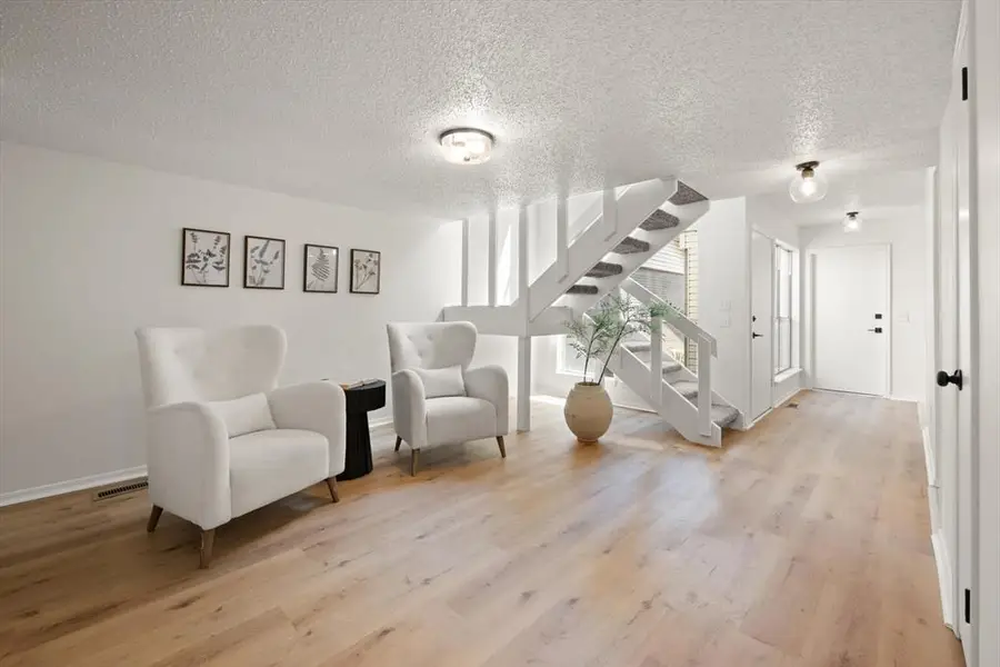 11307 Benttree Circle, Oklahoma City, OK 73120 - Image #3