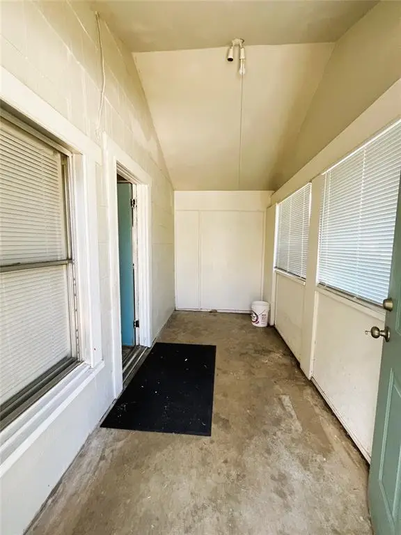 1930 NW 29 Street, Oklahoma City, OK 73106 - Image #3