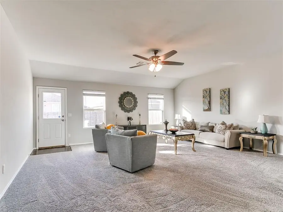 2217 Stella Road, Yukon, OK 73099 - #3