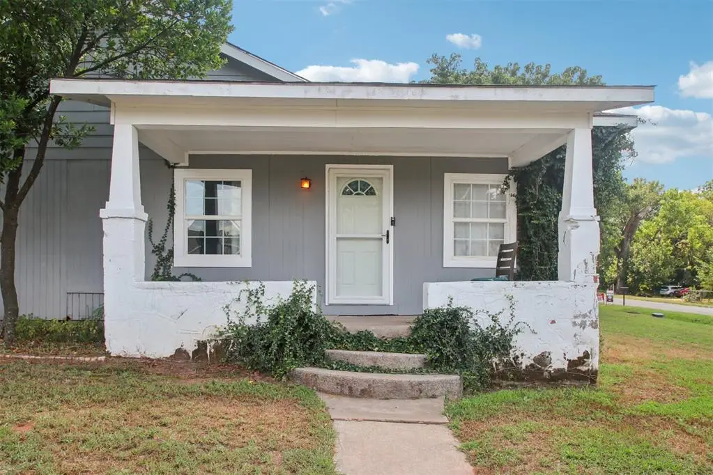 402 NE 3rd Street, Luther, OK 73054 - Image #1