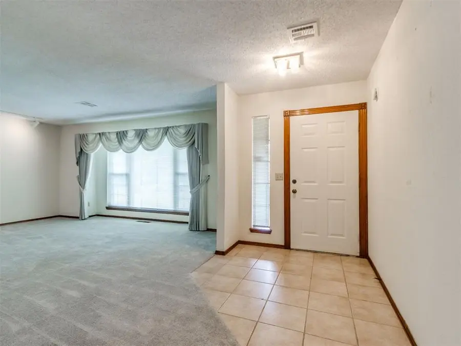 8321 NW 113th Terrace, Oklahoma City, OK 73162 - Image #3