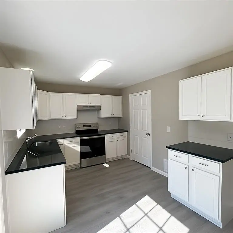 1001 Shalimar Drive, Del City, OK 73115 - Image #3