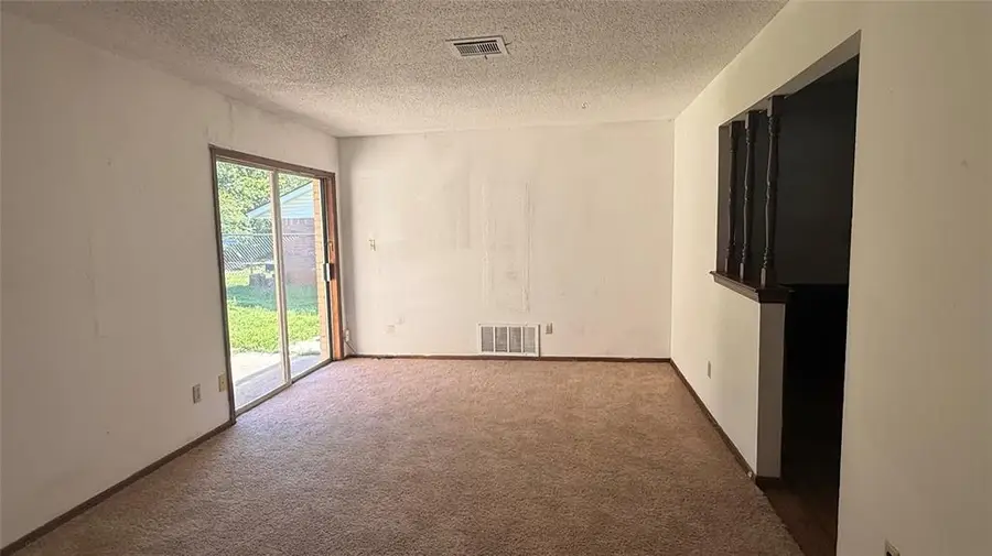1618 Briarcliff Court, Norman, OK 73071 - #3