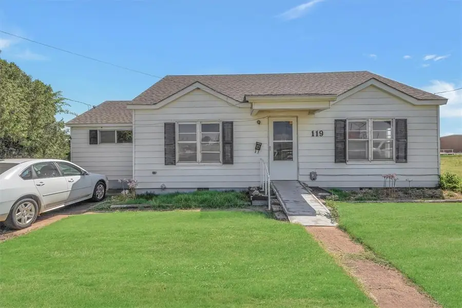 119 N Linwood Street, Cordell, OK 73632 - Image #2