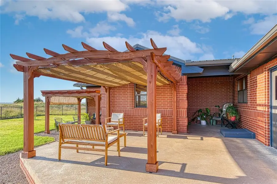 207711 E 780 Road, Leedey, OK 73654 - Image #3