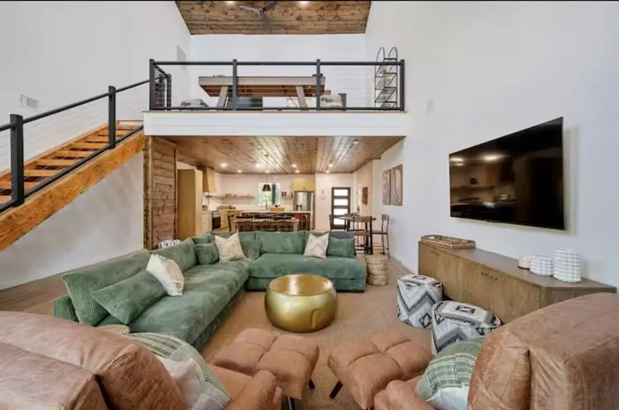 474 Bear Pine Trail, Broken Bow, OK 74728 - Image #3