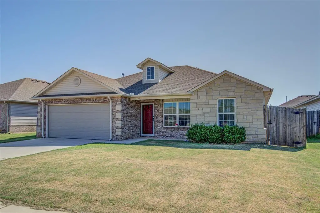1421 Sandstone Drive, Noble, OK 73068 - Image #1