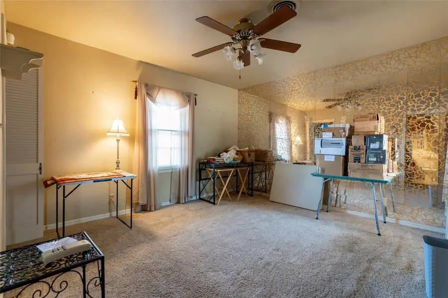 605 S 5th Street, Clinton, OK 73601 - Image #3