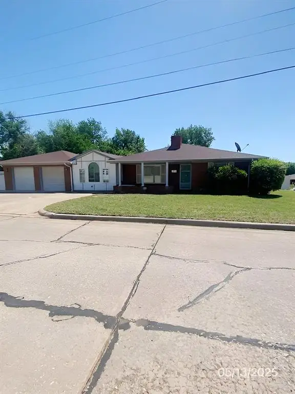 1800 N Oaklawn Avenue, Oklahoma City, OK 73121 - Image #1