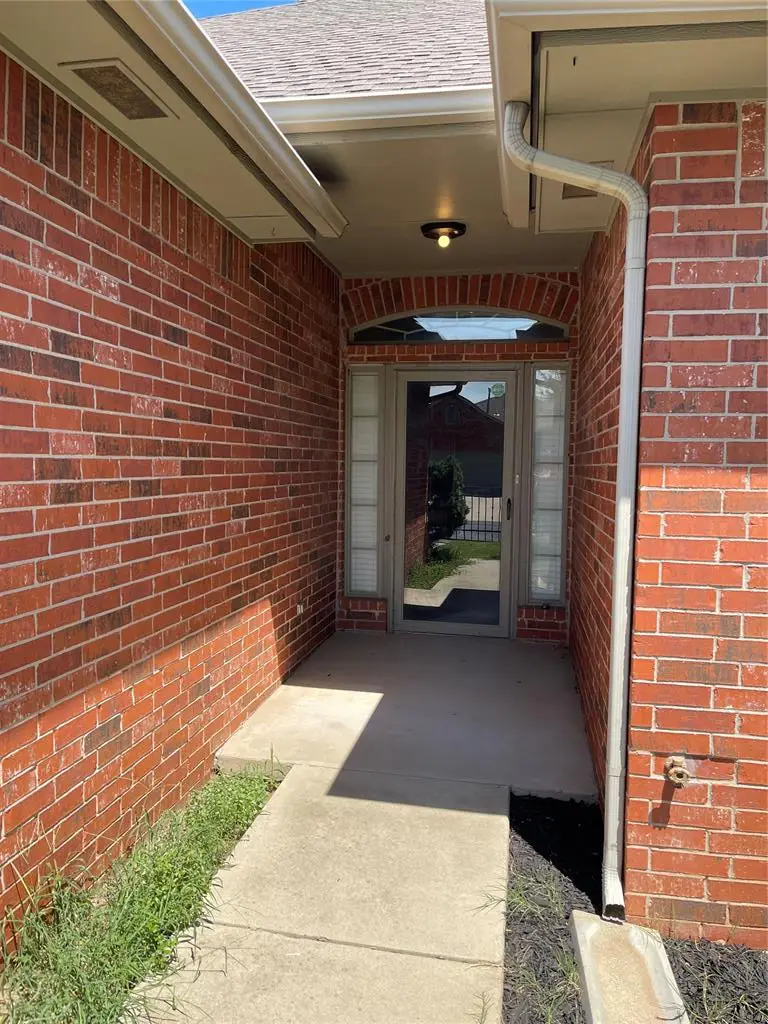 9621 Montclaire Drive, Midwest City, OK 73130 - Image #3