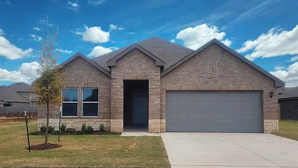 2613 Kathleens Crossing, Yukon, OK 73099 - Image #1