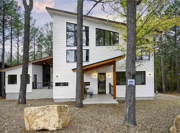 2025 Pine Hills Road, Broken Bow, OK 74728