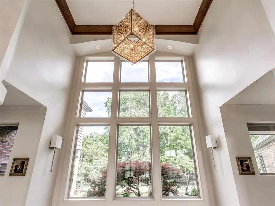 405 Flint Ridge Court, Norman, OK 73072 - Image #3