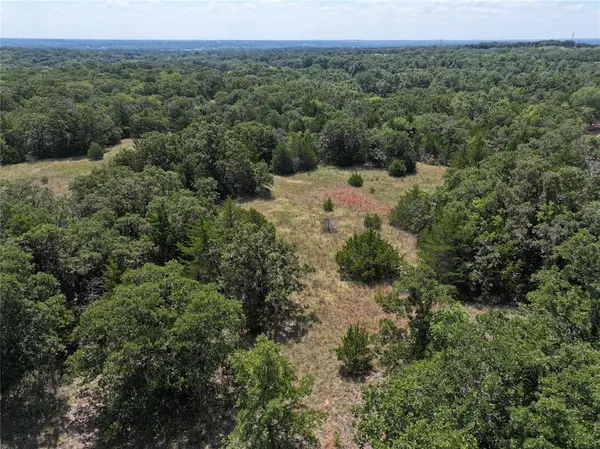 2 N Eighty Acres Rd & E Coffee Creek Road, Luther, OK 73054