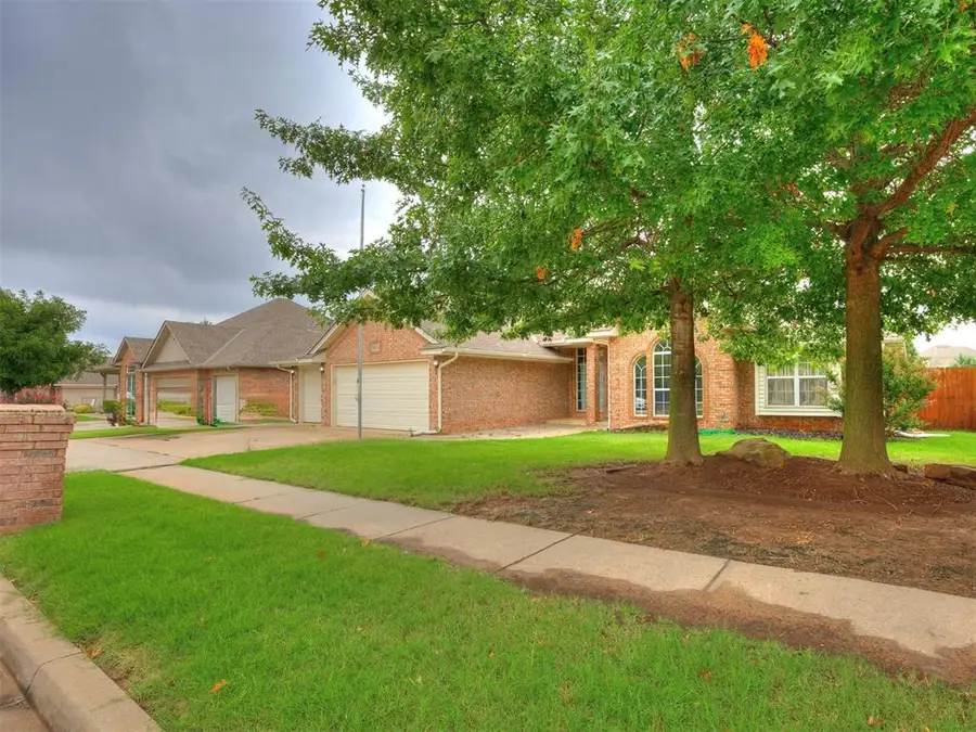 8204 NW 64th Terrace, Oklahoma City, OK 73132 - Image #3