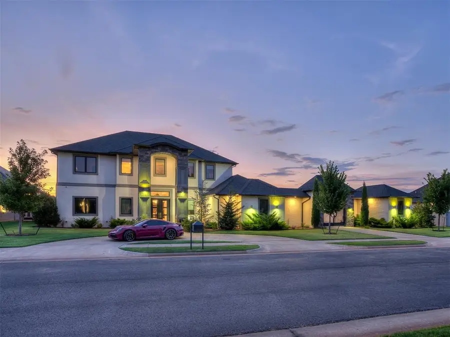 13317 Carriage Way, Oklahoma City, OK 73142 - Image #2