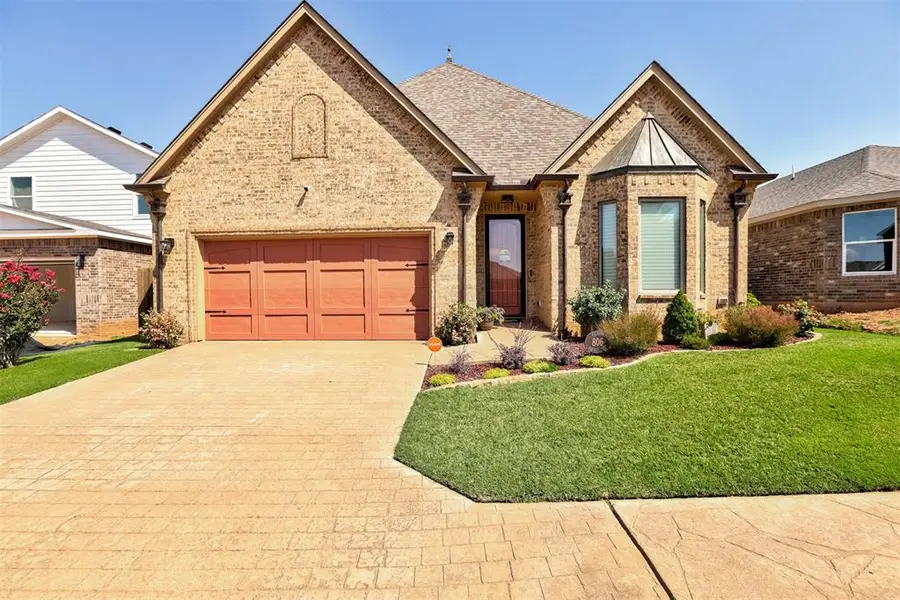 806 Chateau Court, Kingfisher, OK 73750 - Image #3
